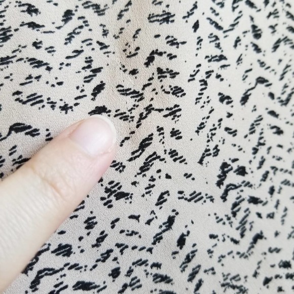 LOFT Sleeveless swing Blouse peach & Black LP - Picture 4 of 5